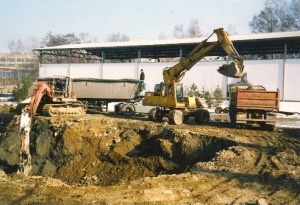Těžba a odvoz kontaminovaného materiálu Těžba a odvoz kontaminovaného materiálu